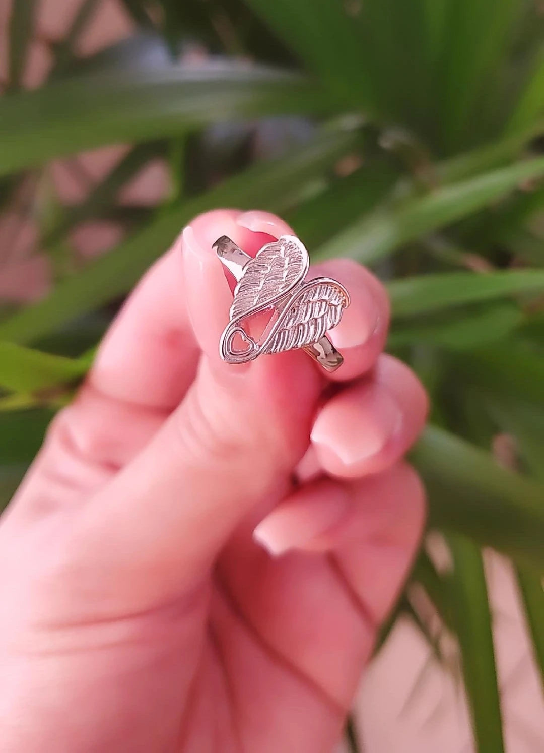 Heart with 2025 wings ring
