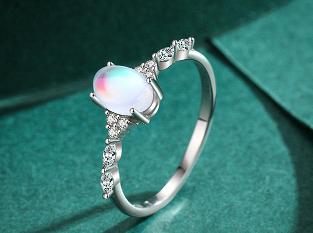 Elegant Sterling Silver Moonstone Ring